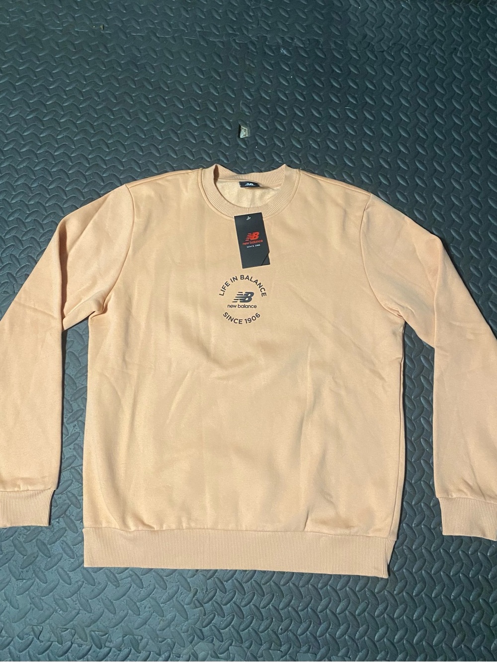 New Balance Men’s Peach Crewneck Pullover
